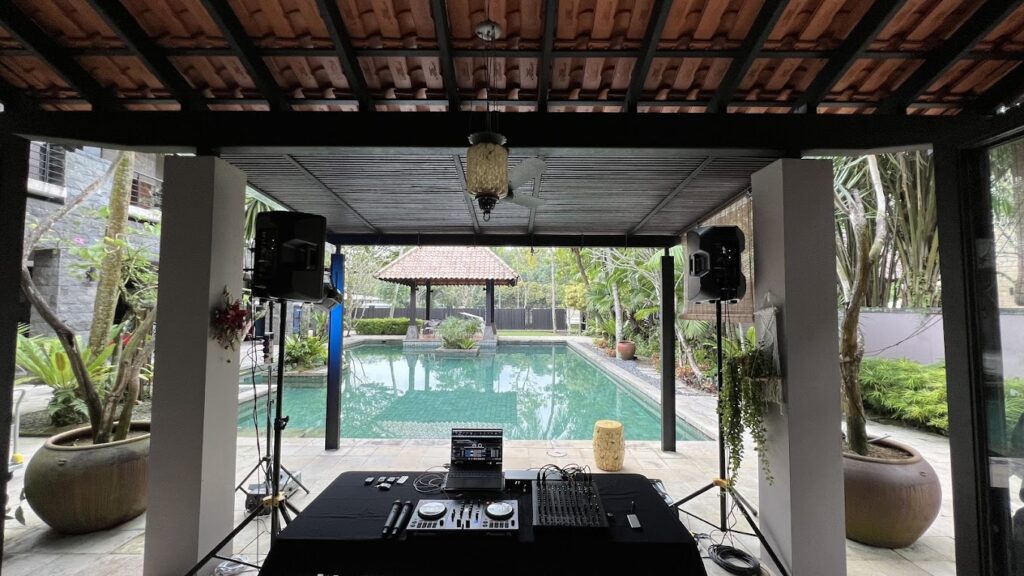 rent sound system for pool parties
