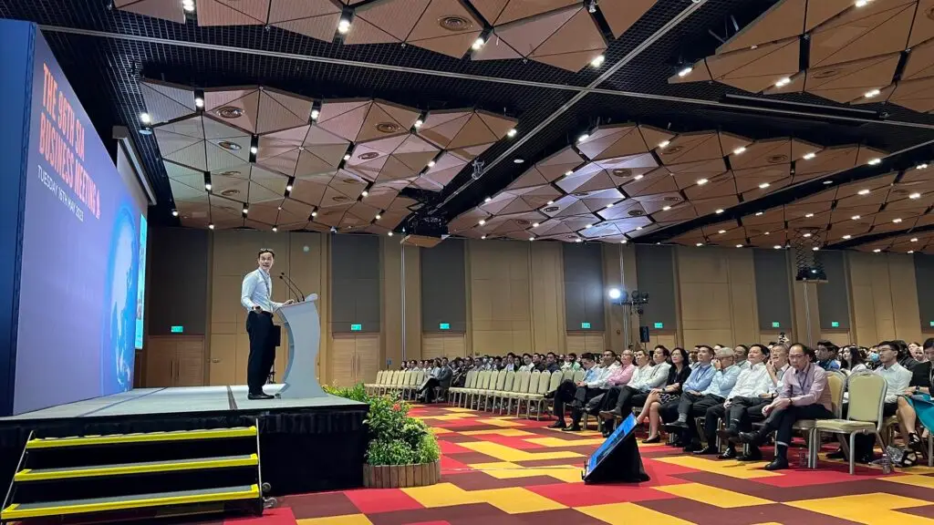 Rent confidence monitor for corporate conferences