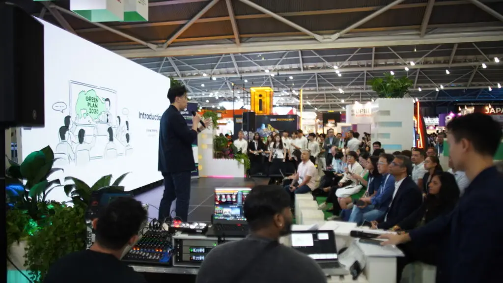 5M X 2.5m LED wall and live production