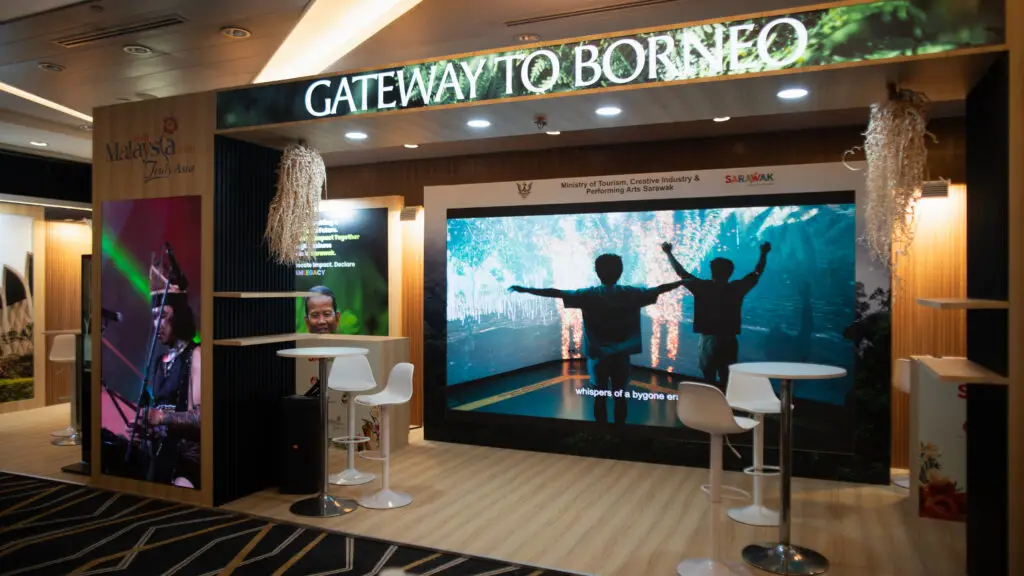 P1.9 High resolution led wall setup for Borneo tradeshow booth at Suntec Convention Center